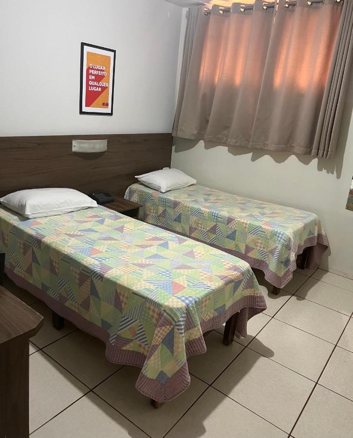 Hotel Castro Itumbiara Buitenkant foto