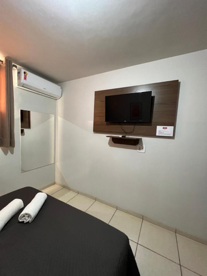 Hotel Castro Itumbiara Buitenkant foto