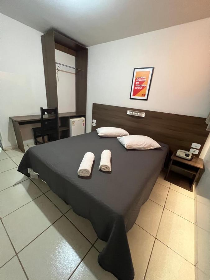 Hotel Castro Itumbiara Buitenkant foto