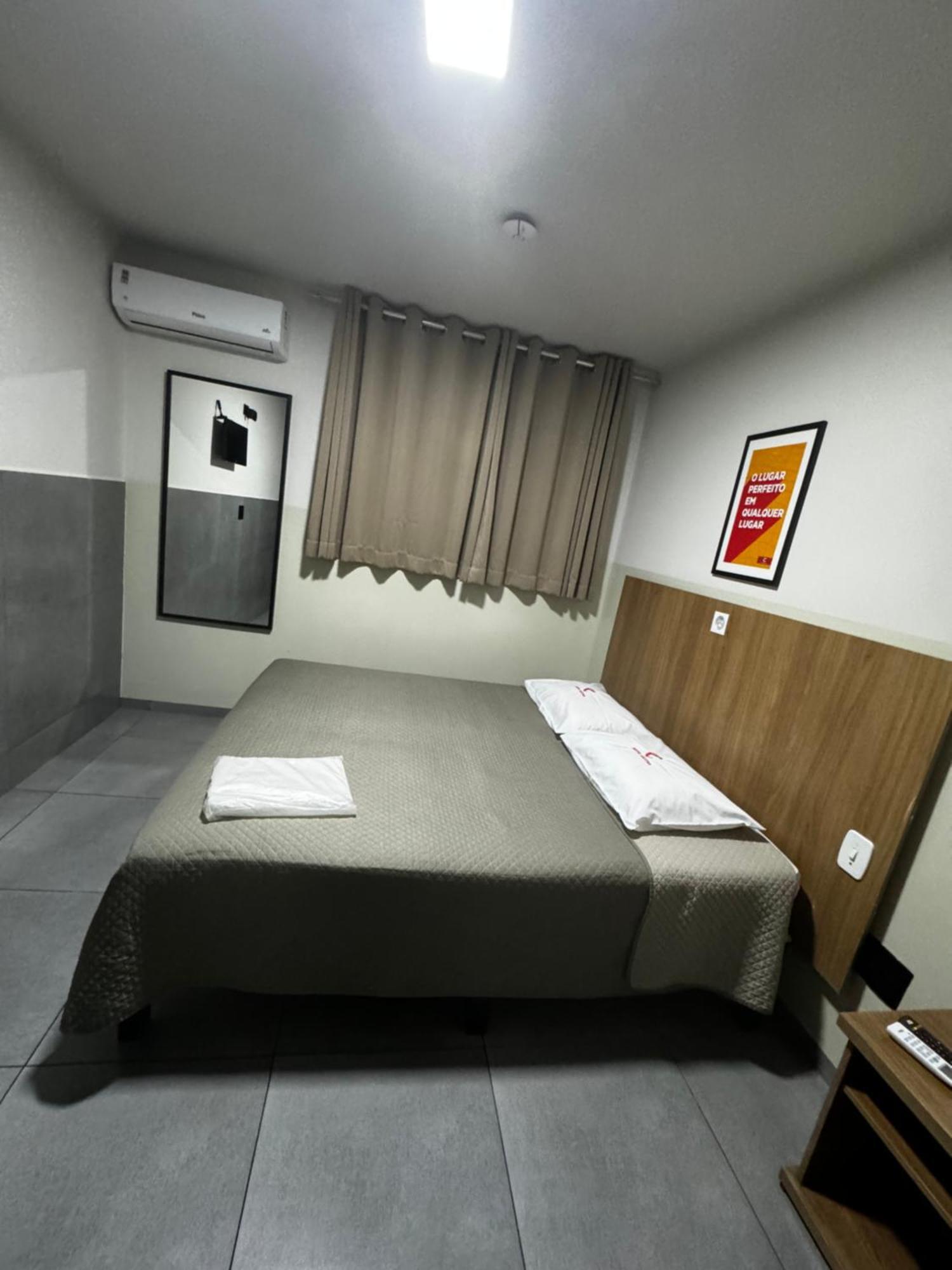 Hotel Castro Itumbiara Buitenkant foto